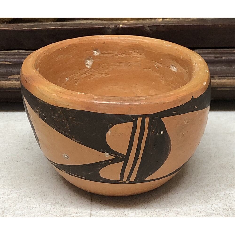 Vintage HOPI Small Bowl Native American Indian Pottery